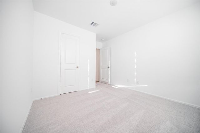 9126 Harvest Steel Drive, Baytown, TX 77521