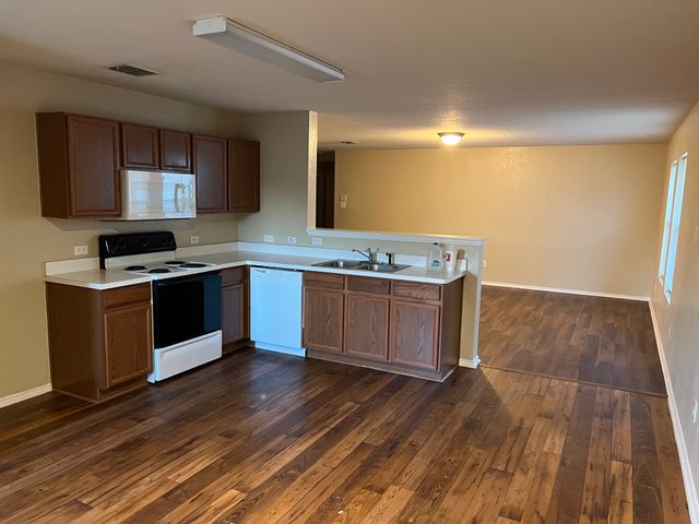 14036 Firebush Lane, Fort Worth, TX 76052