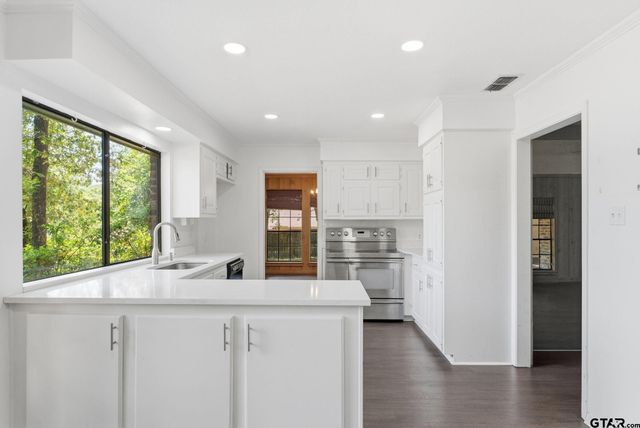 1206 Hampton Lane, Tyler, TX 75701