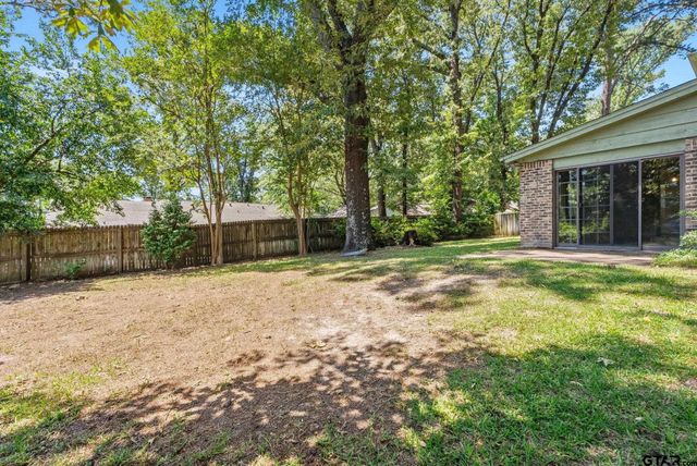 1206 Hampton Lane, Tyler, TX 75701