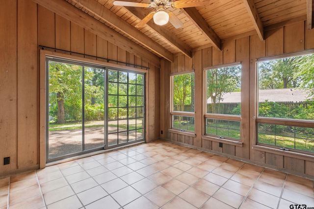 1206 Hampton Lane, Tyler, TX 75701