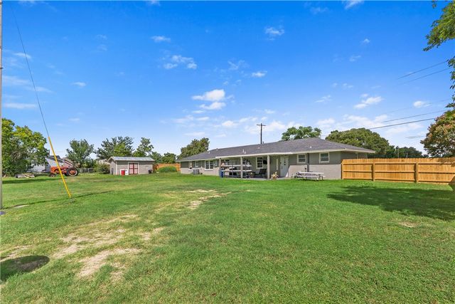 1105 San Jacinto Lane, Bryan, TX 77803