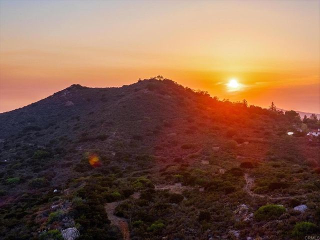 2772 Firebrand Drive, Alpine, CA 91901