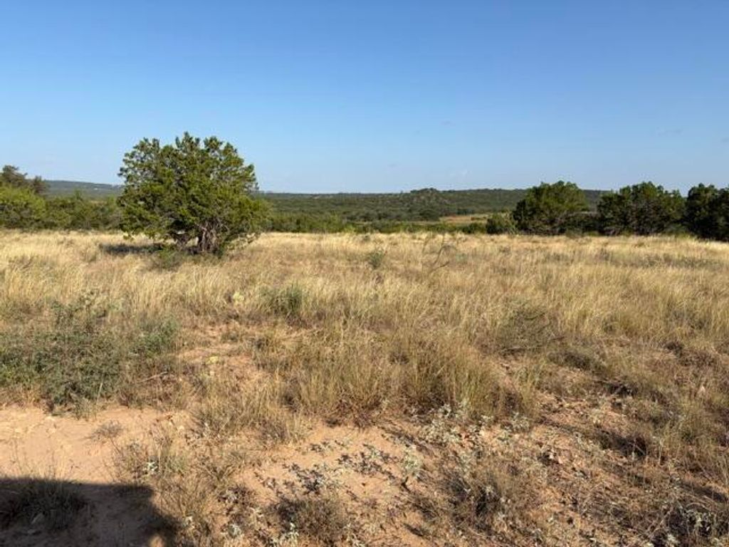 Image 33 of property listing at 2400 N Hwy 277, Blackwell, TX 79506