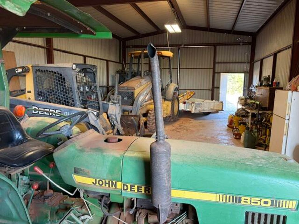 Image 9 of property listing at 2400 N Hwy 277, Blackwell, TX 79506