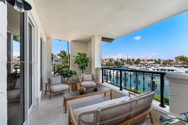 2521 Fisher Island Drive 6201, Miami Beach, FL 33109