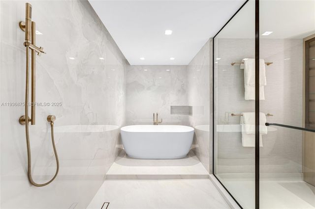 2521 Fisher Island Drive 6201, Miami Beach, FL 33109