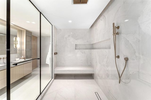 2521 Fisher Island Drive 6201, Miami Beach, FL 33109