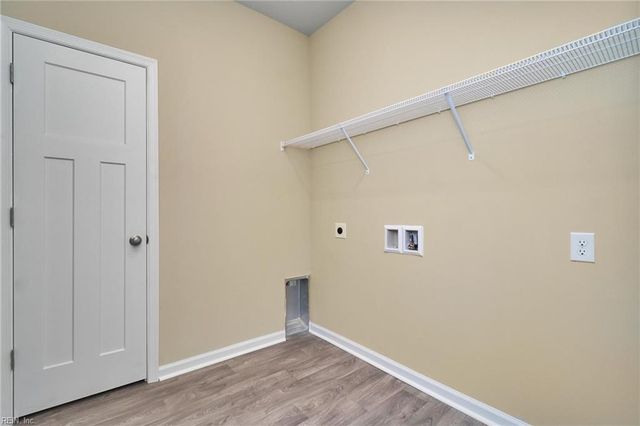 5104 Annapolis DR, Chesapeake, VA 23321