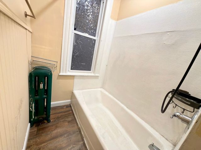 90 Vernon 2, Worcester, MA 01610