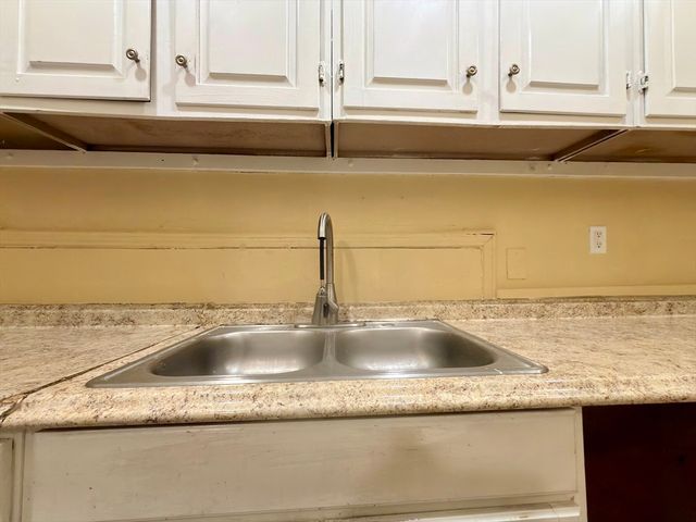 90 Vernon 2, Worcester, MA 01610