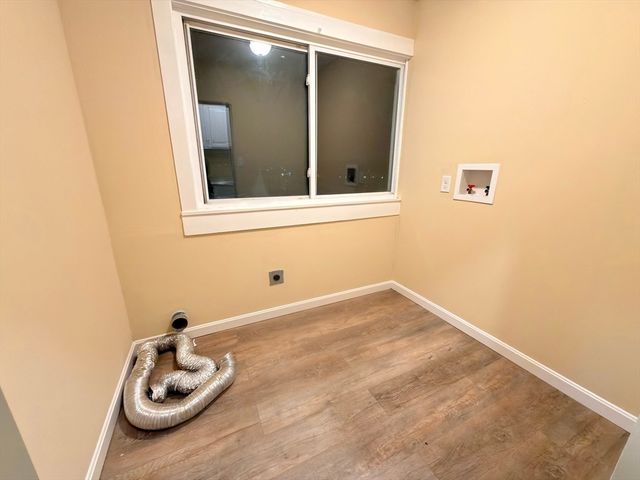 90 Vernon 2, Worcester, MA 01610