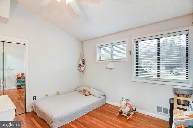 139 DAWN CT, Old Bridge, NJ 08857