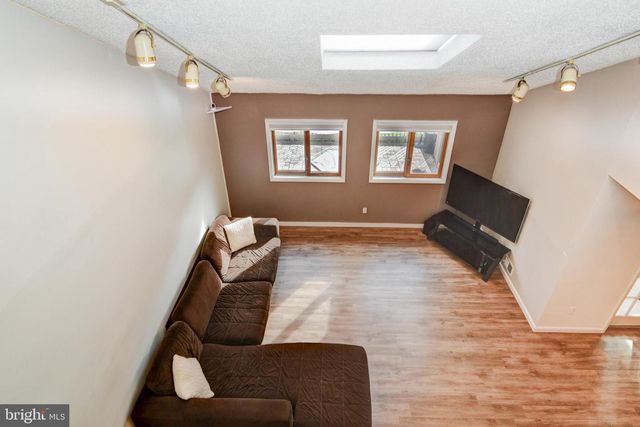 139 DAWN CT, Old Bridge, NJ 08857