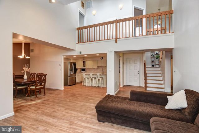 139 DAWN CT, Old Bridge, NJ 08857