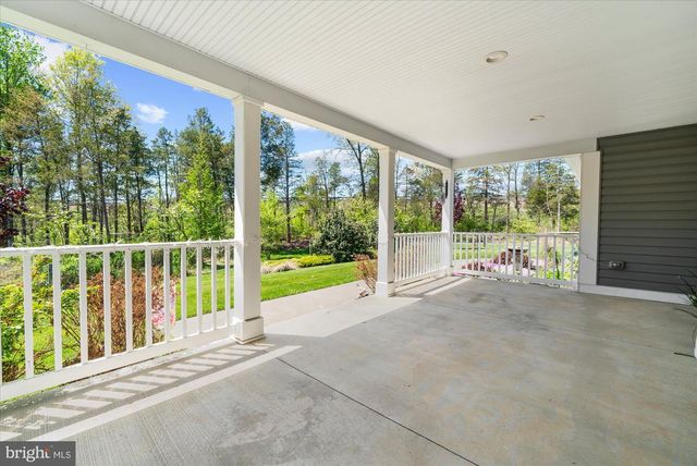 160 S ALLENTOWN RD, Telford, PA 18969