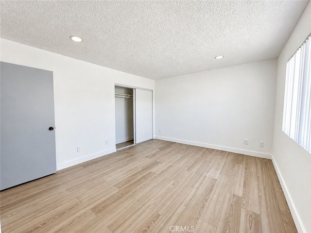 801 E Chestnut Street 8, Glendale, CA 91205