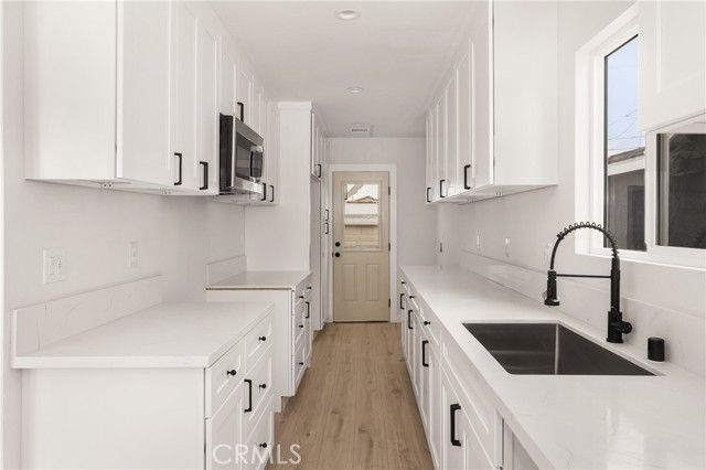 531 W 107th, Los Angeles, CA 90044