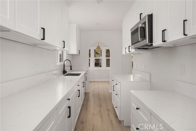 531 W 107th, Los Angeles, CA 90044