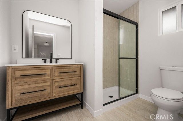 531 W 107th, Los Angeles, CA 90044