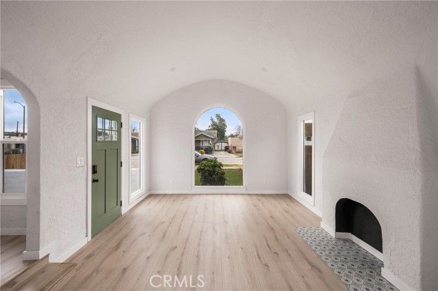 531 W 107th, Los Angeles, CA 90044