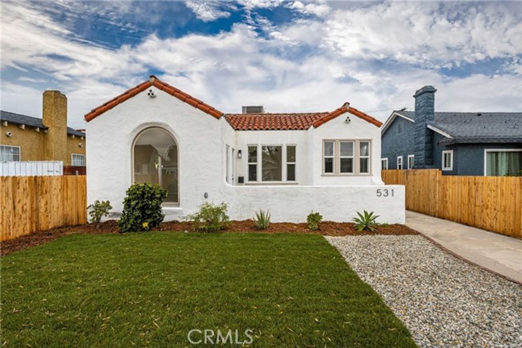 531 W 107th, Los Angeles, CA 90044