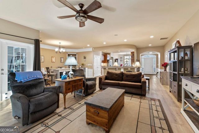 1001 Water Front Road, Greensboro, GA 30642