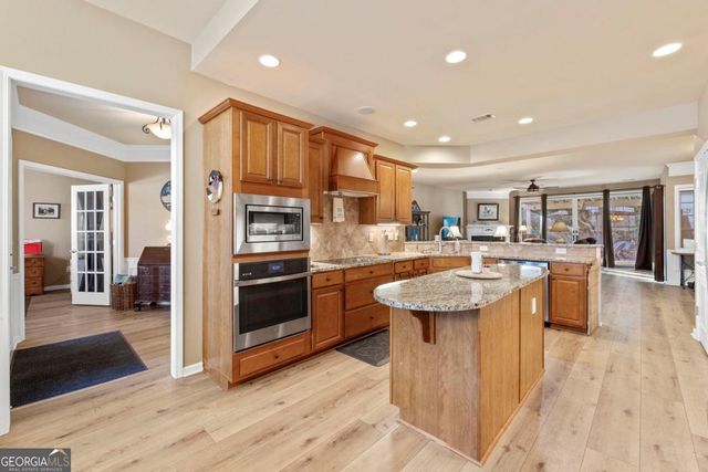 1001 Water Front Road, Greensboro, GA 30642