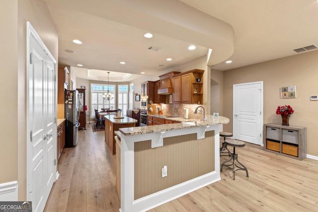 1001 Water Front Road, Greensboro, GA 30642