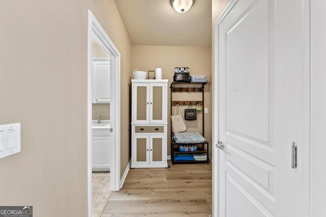 1001 Water Front Road, Greensboro, GA 30642