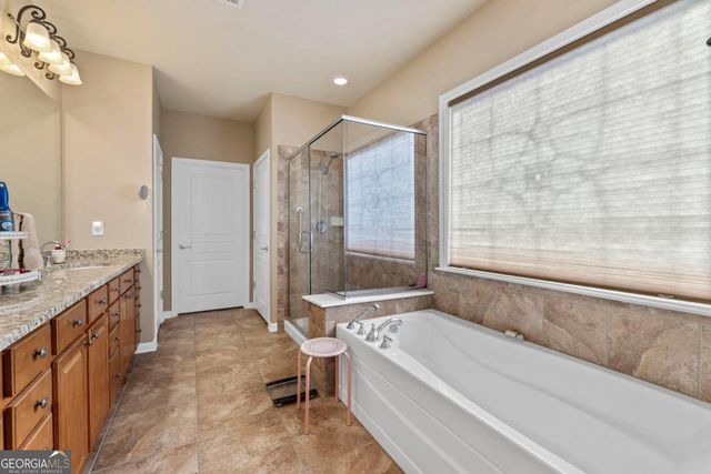 1001 Water Front Road, Greensboro, GA 30642