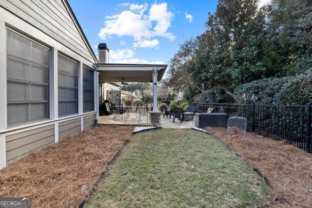 1001 Water Front Road, Greensboro, GA 30642