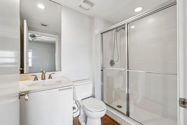 2640 Lake Shore Drive 2508, Riviera Beach, FL 33404