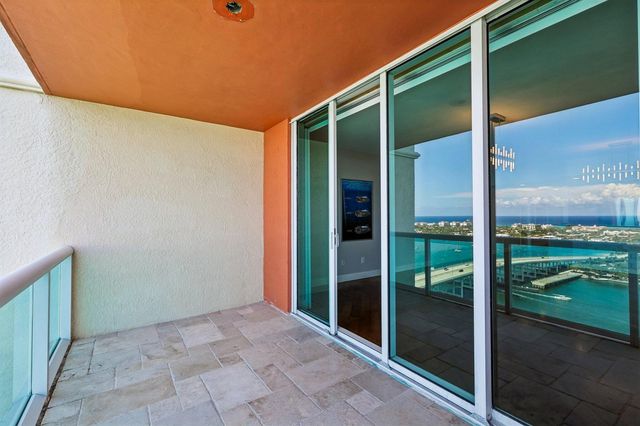 2640 Lake Shore Drive 2508, Riviera Beach, FL 33404