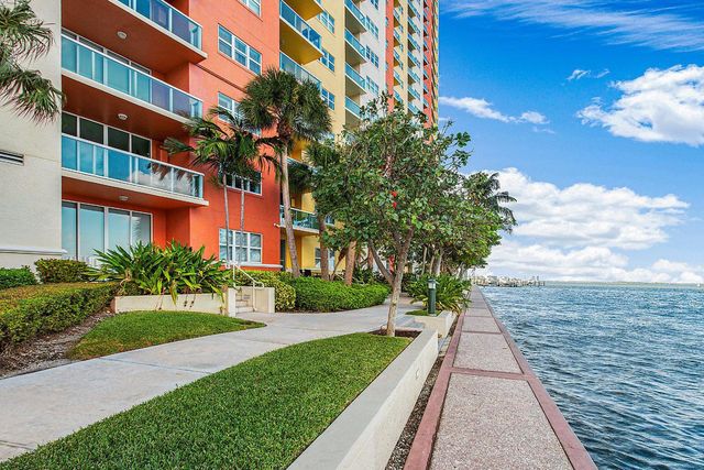 2640 Lake Shore Drive 2508, Riviera Beach, FL 33404