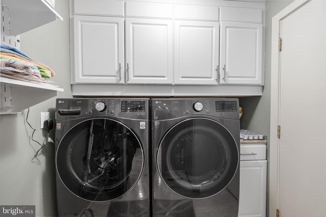 20 GOLF VIEW DR, Voorhees, NJ 08043