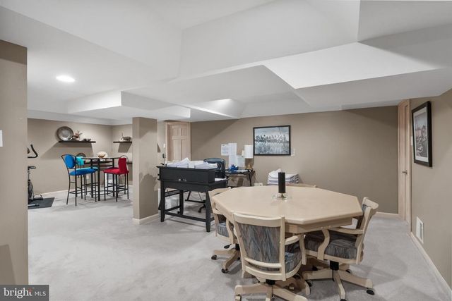 20 GOLF VIEW DR, Voorhees, NJ 08043