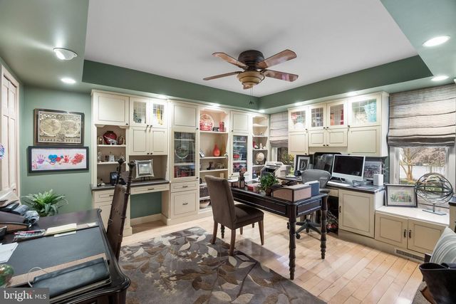 20 GOLF VIEW DR, Voorhees, NJ 08043