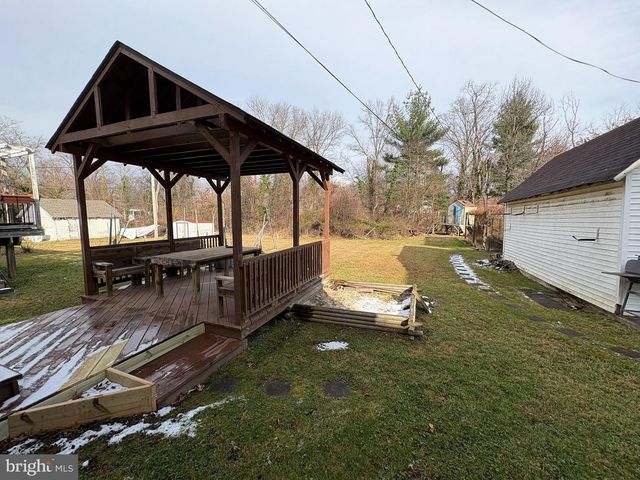 6317 PEARCE AVE, Baltimore, MD 21215