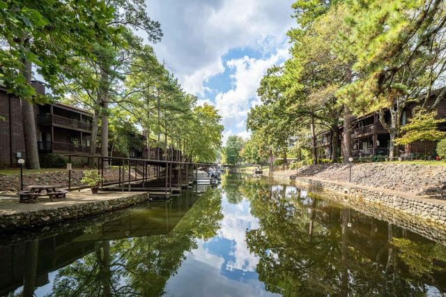 23254 Lakeshore Drive A2, Hot Springs, AR 71913