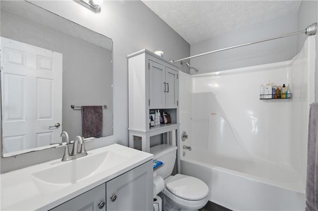 114 Sanders Walk, Mcdonough, GA 30252