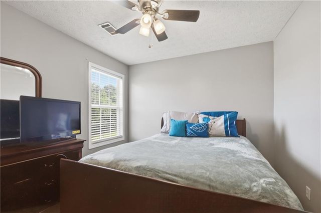 114 Sanders Walk, Mcdonough, GA 30252