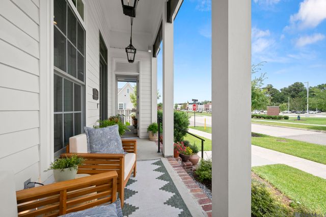 14006 Mullins Way, Baton Rouge, LA 70817