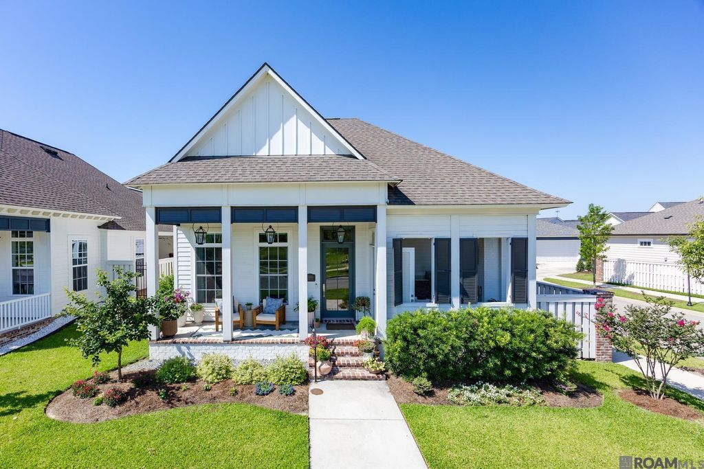 14006 Mullins Way, Baton Rouge, LA 70817