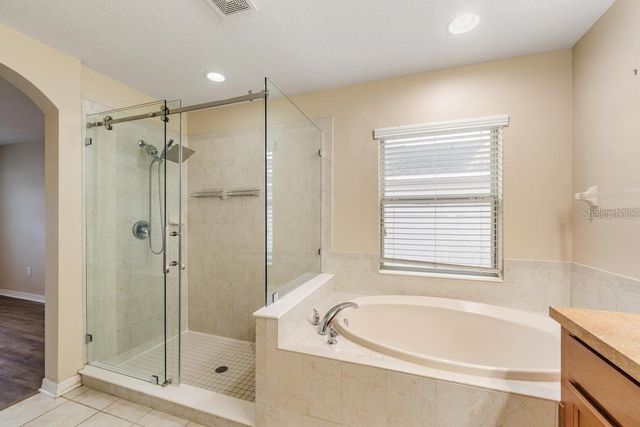 7013 FOREST MERE DRIVE, Riverview, FL 33578