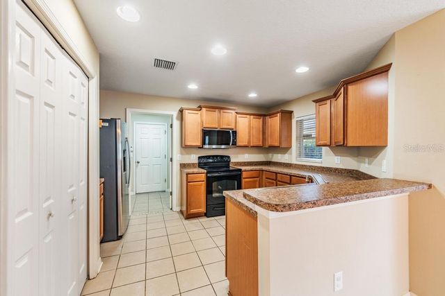 7013 FOREST MERE DRIVE, Riverview, FL 33578