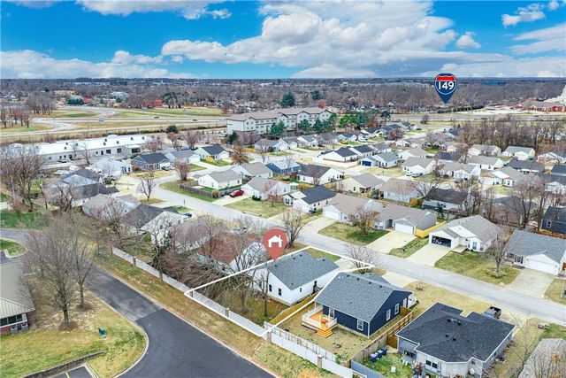 1210 Spring Street, Bentonville, AR 72712