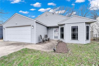 1210 Spring Street, Bentonville, AR 72712