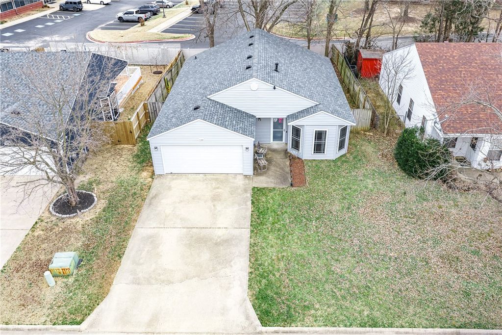 1210 Spring Street, Bentonville, AR 72712