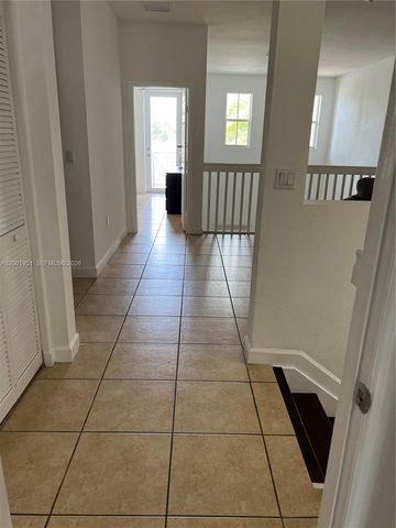 11440 NW 75th Ter, Doral, FL 33178